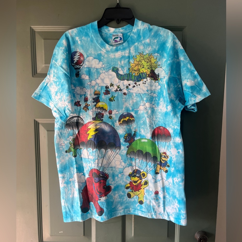 Vintage 1993 Grateful Dead skydiving, dancing bears tie-dye T-shirt